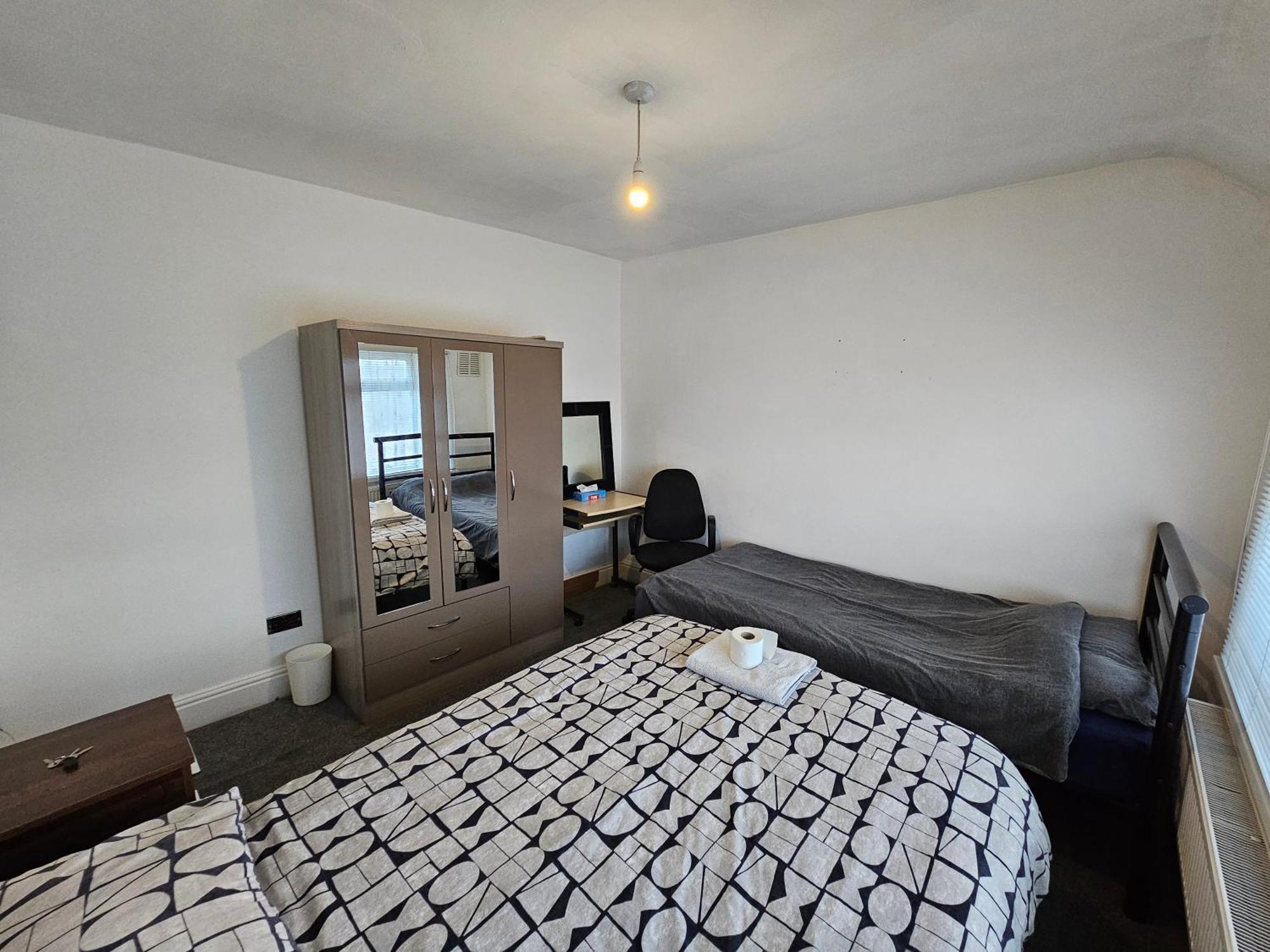 Monyhull Homestay - Near City Centre Kingsheath Nia Nec Bhx برمنغهام المظهر الخارجي الصورة